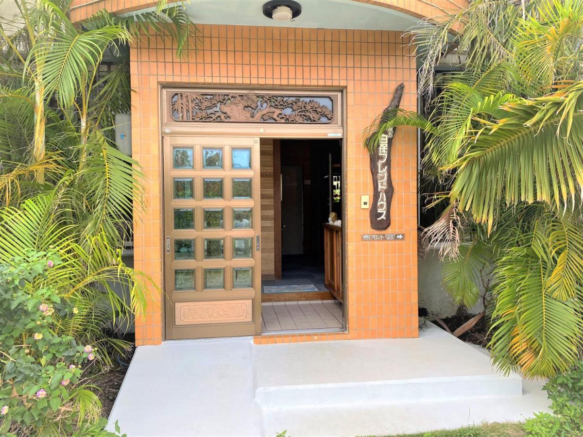 Отель Shiraho Friends House Ishigaki  Экстерьер фото